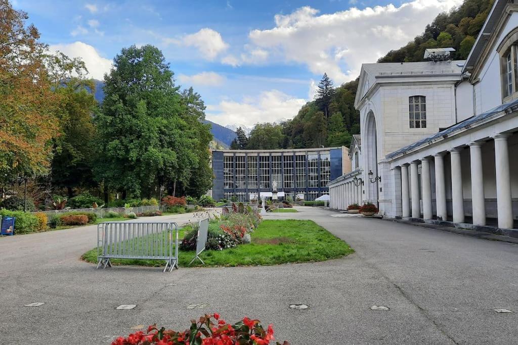 Studio Calme Pour 4 Pers. Vue Exceptionnelle Bagnères-de-Luchon Exteriör bild